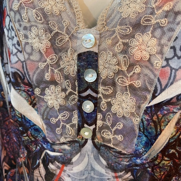 UNITY Top Ruffle Sleeve Sublimation Print Jersey Knit Size Large - Picture 6 of 8